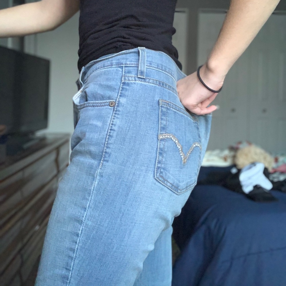 SOLD Levi Bootcut Jeans - Picture 2 of 4